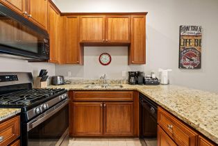 Condominium, 50700 Santa Rosa plz, La Quinta, CA 92253 - 7