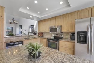 Condominium, 38921 Wisteria dr, Palm Desert, CA 92211 - 10