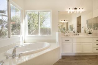 Single Family Residence, 44520 Via Terra Nova, La Quinta, CA 92253 - 10