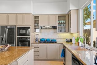 Single Family Residence, 872 Mission Creek dr, Palm Desert, CA 92211 - 13