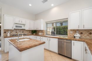 Single Family Residence, 21 Via Cielo Azul, Palm Desert, CA 92260 - 10