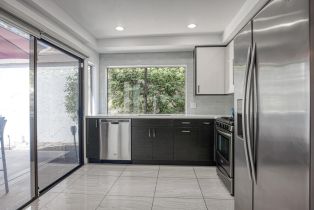 Condominium, 2480 Linden way, Palm Springs, CA 92264 - 11