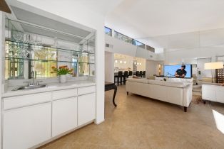 Condominium, 2561 N Whitewater Club dr, Palm Springs, CA 92262 - 12
