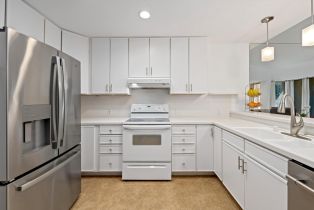 Condominium, 2561 N Whitewater Club dr, Palm Springs, CA 92262 - 17