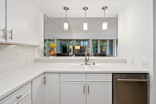 Condominium, 2561 N Whitewater Club dr, Palm Springs, CA 92262 - 18