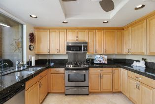 Condominium, 240 Santa Barbara cir, Palm Desert, CA 92260 - 14