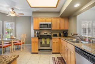 Condominium, 280 Vista Royale cir, Palm Desert, CA 92211 - 14