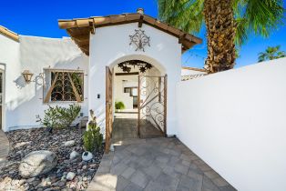 Single Family Residence, 1126 Village ct, Palm Springs, CA 92262 - 10