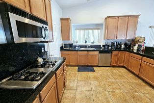 Single Family Residence, 151 St Thomas pl, Rancho Mirage, CA 92270 - 10