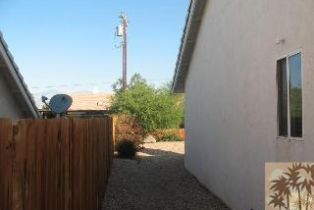 Single Family Residence, 12657 Hidalgo st, Desert Hot Springs, CA 92240 - 4