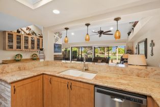 Condominium, 41628 Woodhaven dr, Palm Desert, CA 92211 - 3