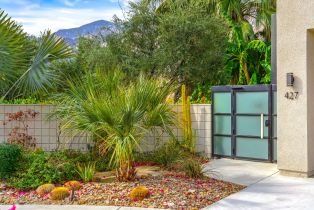 Single Family Residence, 427 Avenida Caballeros, Palm Springs, CA 92262 - 2
