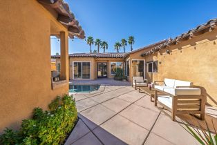 Single Family Residence, 33 Via Amormio, Palm Desert, CA 92260 - 36
