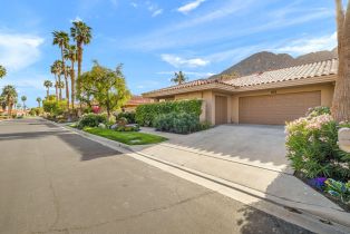 Condominium, 54745 Riviera, La Quinta, CA 92253 - 54