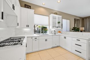 Single Family Residence, 24 Paris way, Rancho Mirage, CA 92270 - 4