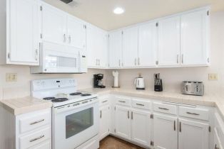 Condominium, 41417 Princeville ln, Palm Desert, CA 92211 - 13