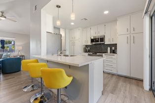 Condominium, 2240 Sunshine way, Palm Springs, CA 92264 - 12