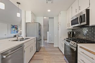 Condominium, 2240 Sunshine way, Palm Springs, CA 92264 - 13