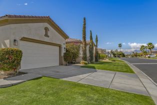 Single Family Residence, 79931 Parkway Esplanade, La Quinta, CA 92253 - 32