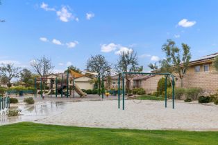 Single Family Residence, 136 Via Solaro, Rancho Mirage, CA 92270 - 37