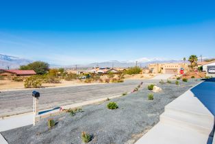 Single Family Residence, 13456 Cerrita way, Desert Hot Springs, CA 92240 - 32