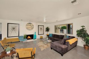 Single Family Residence, 690 Sierra way, Palm Springs, CA 92264 - 10