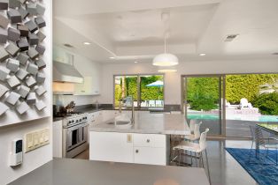 Single Family Residence, 690 Sierra way, Palm Springs, CA 92264 - 18