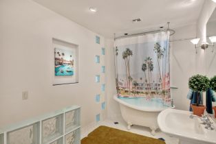 Single Family Residence, 690 Sierra way, Palm Springs, CA 92264 - 33