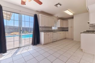 Single Family Residence, 9464 Valencia dr, Desert Hot Springs, CA 92240 - 12