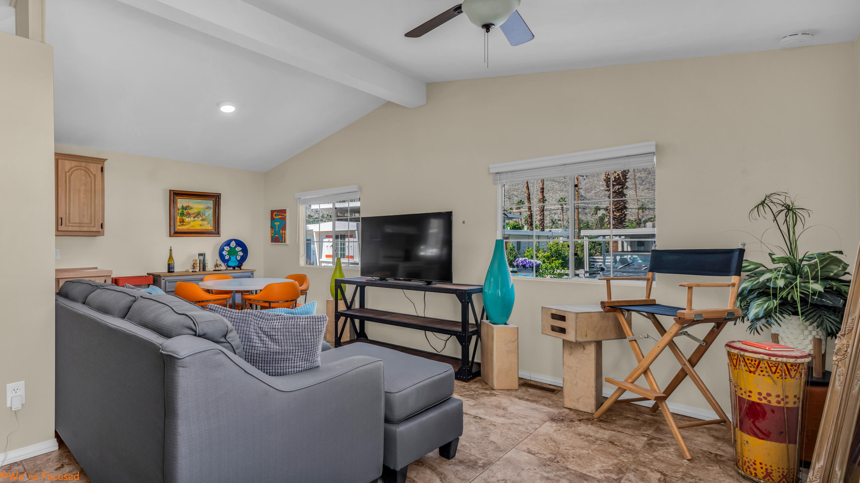 , 90 Caravan st, Palm Springs, CA 92264 - 1