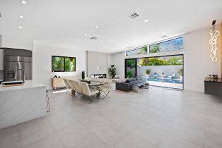 Single Family Residence, 555 Sunrise way, Palm Springs, CA 92262 - 11