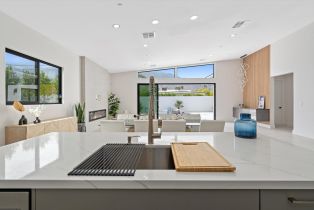 Single Family Residence, 555 Sunrise way, Palm Springs, CA 92262 - 55