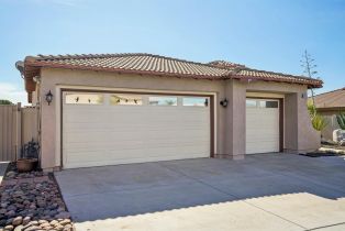 Single Family Residence, 64375 Pyrenees ave, Desert Hot Springs, CA 92240 - 5