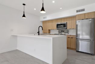 Condominium, 1655 E Palm Canyon Drive, Palm Springs, CA  Palm Springs, CA 92264