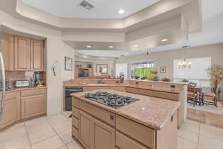 Single Family Residence, 2 Mesquite Ridge ln, Rancho Mirage, CA 92270 - 2