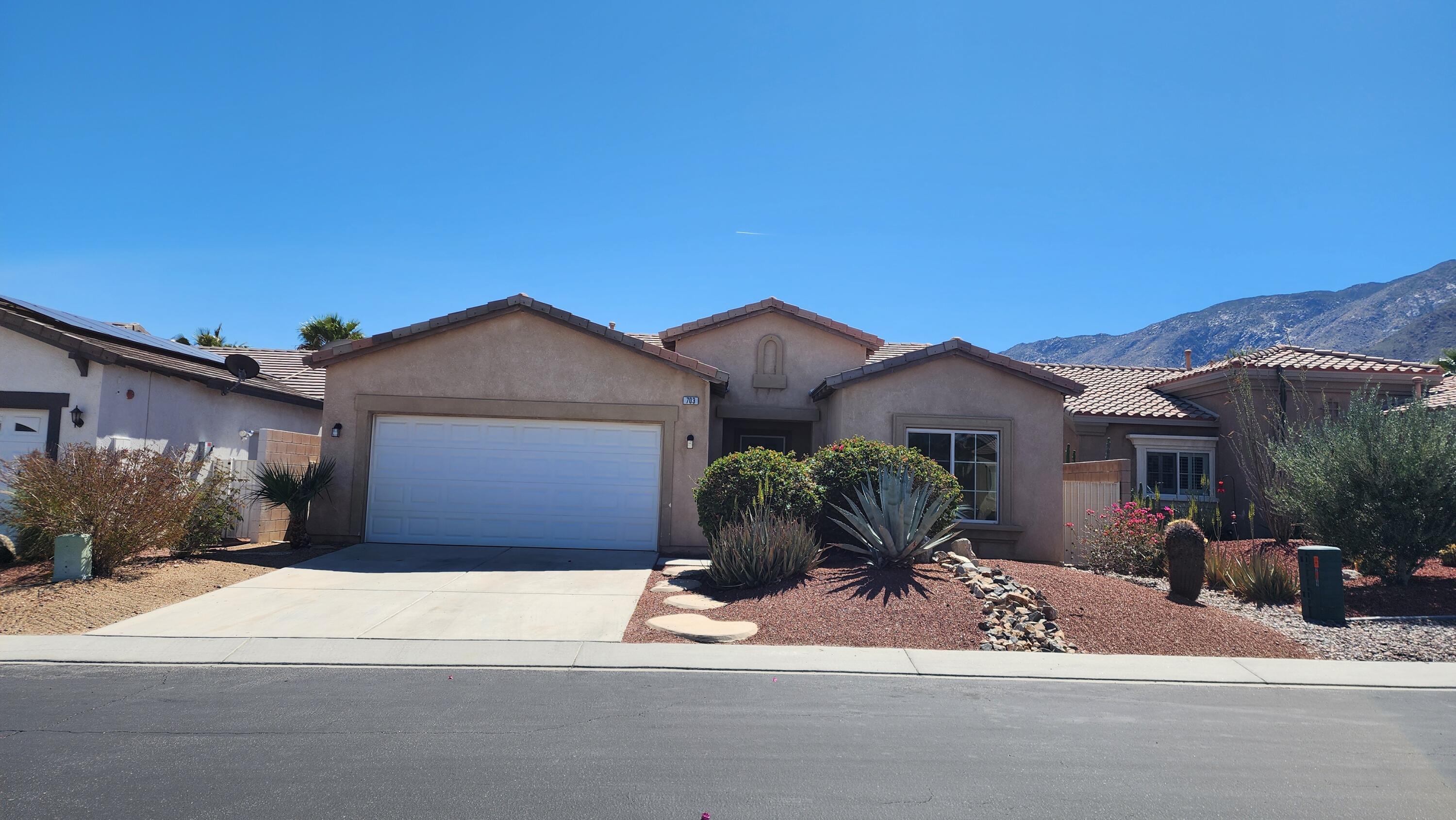 Single Family Residence, 703 Ventana rdg, Palm Springs, CA 92262 - 1