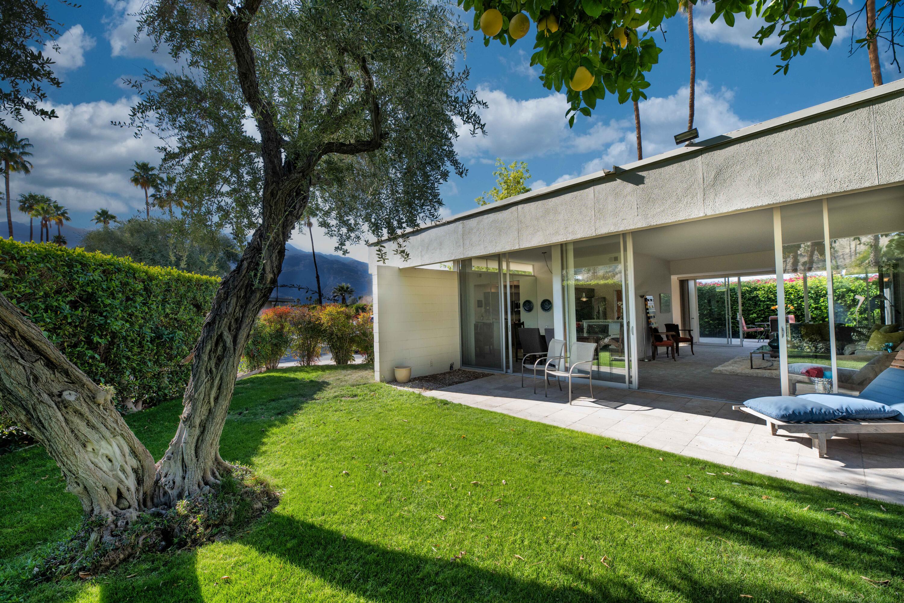 Condominium, 189 Desert Lakes dr, Palm Springs, CA 92264 - 1