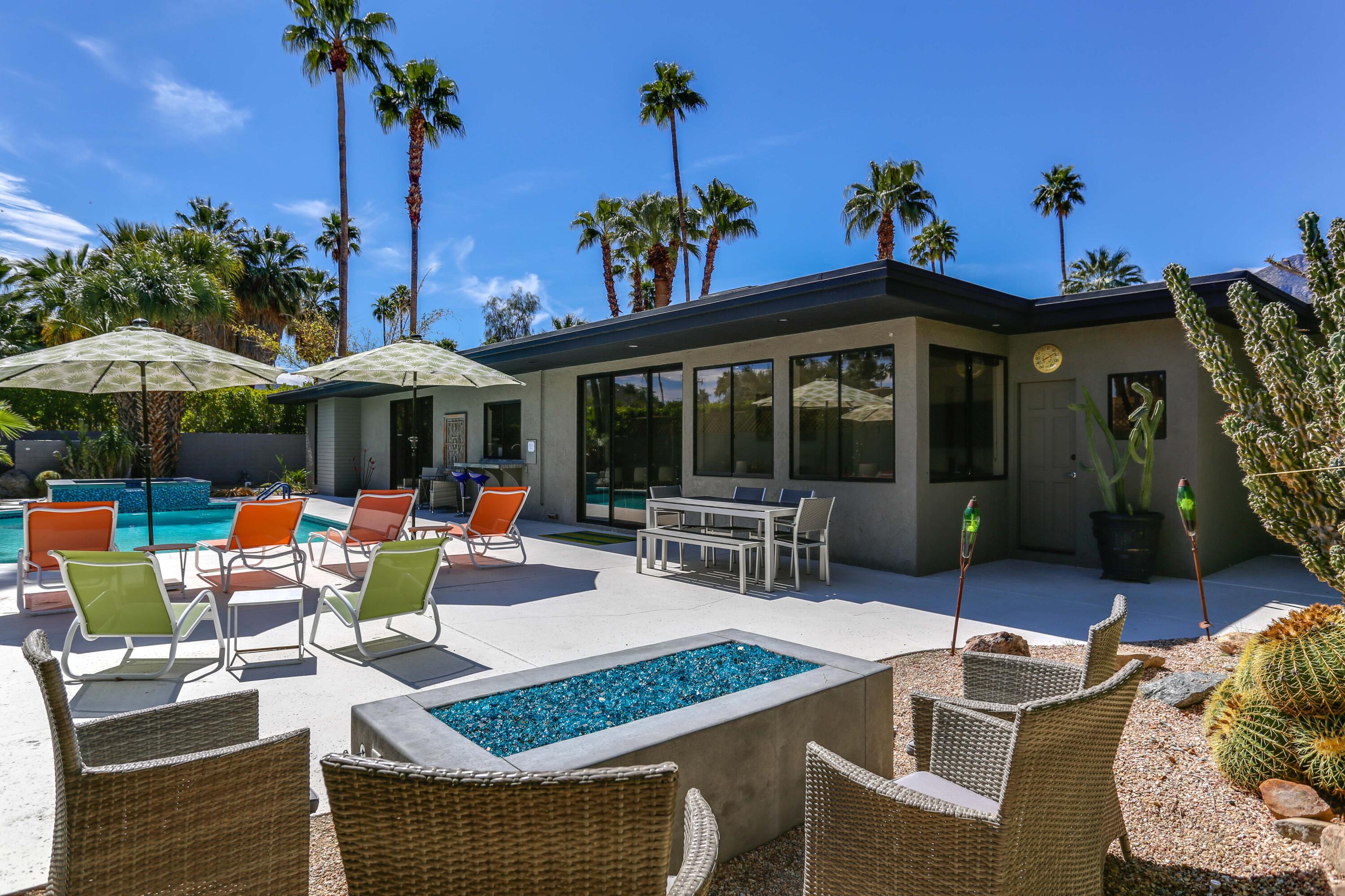 Single Family Residence, 1994 Yucca pl, Palm Springs, CA 92264 - 1