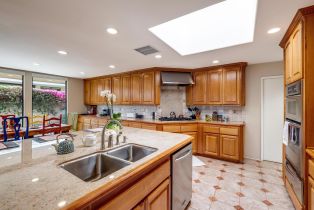 Single Family Residence, 70 Columbia dr, Rancho Mirage, CA 92270 - 8