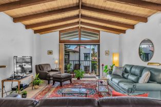 Condominium, 1050 E Ramon Road, Palm Springs, CA  Palm Springs, CA 92264