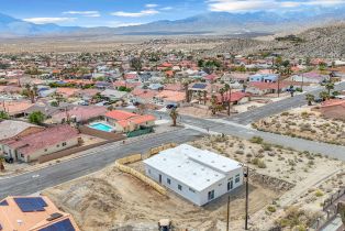 Single Family Residence, 66778 Casa Grande dr, Desert Hot Springs, CA 92240 - 4