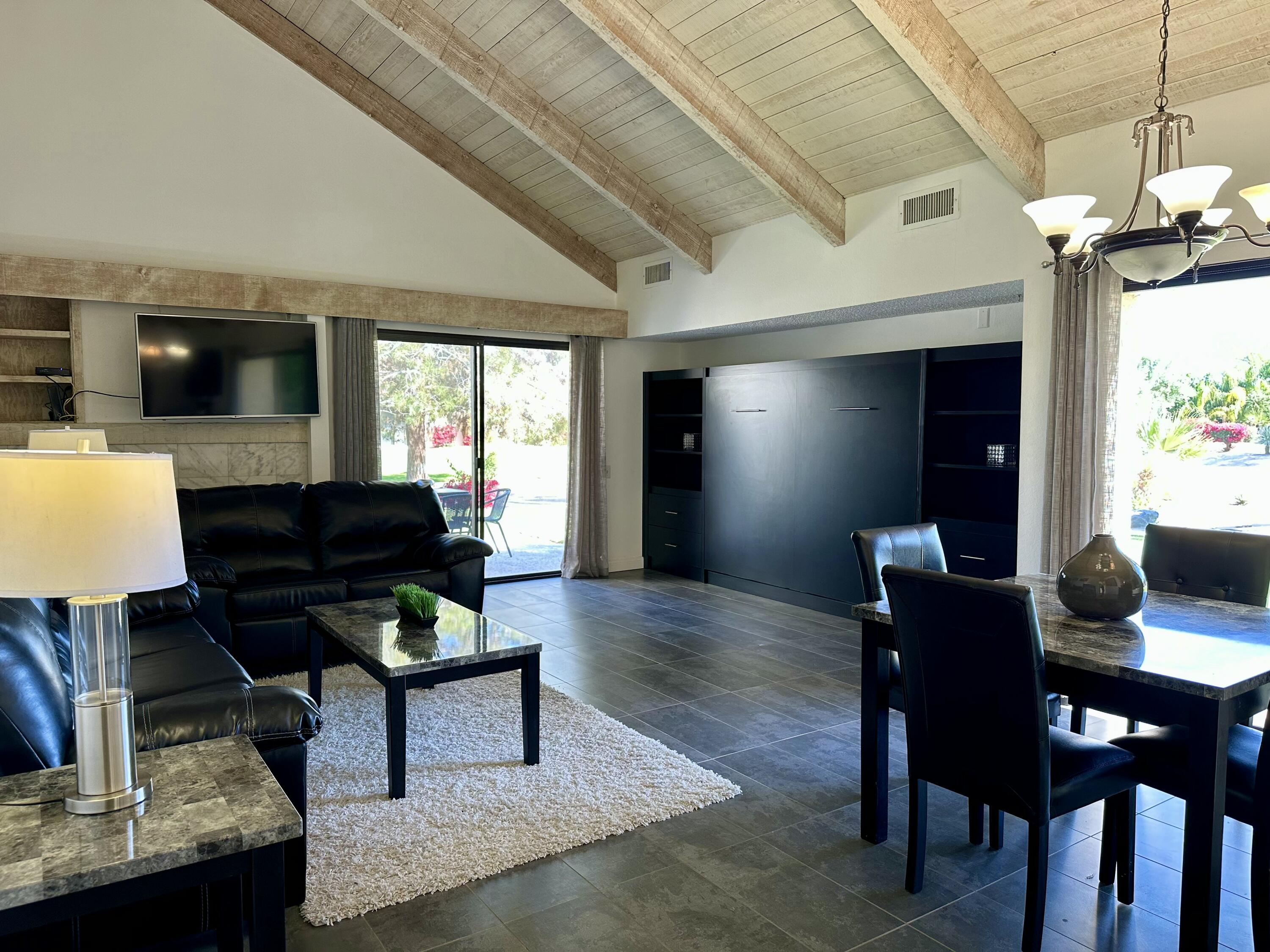 Condominium, 450 Sunningdale dr, Rancho Mirage, CA 92270 - 1