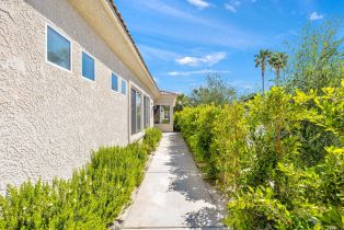 Single Family Residence, 1 Novato ter, Rancho Mirage, CA 92270 - 44