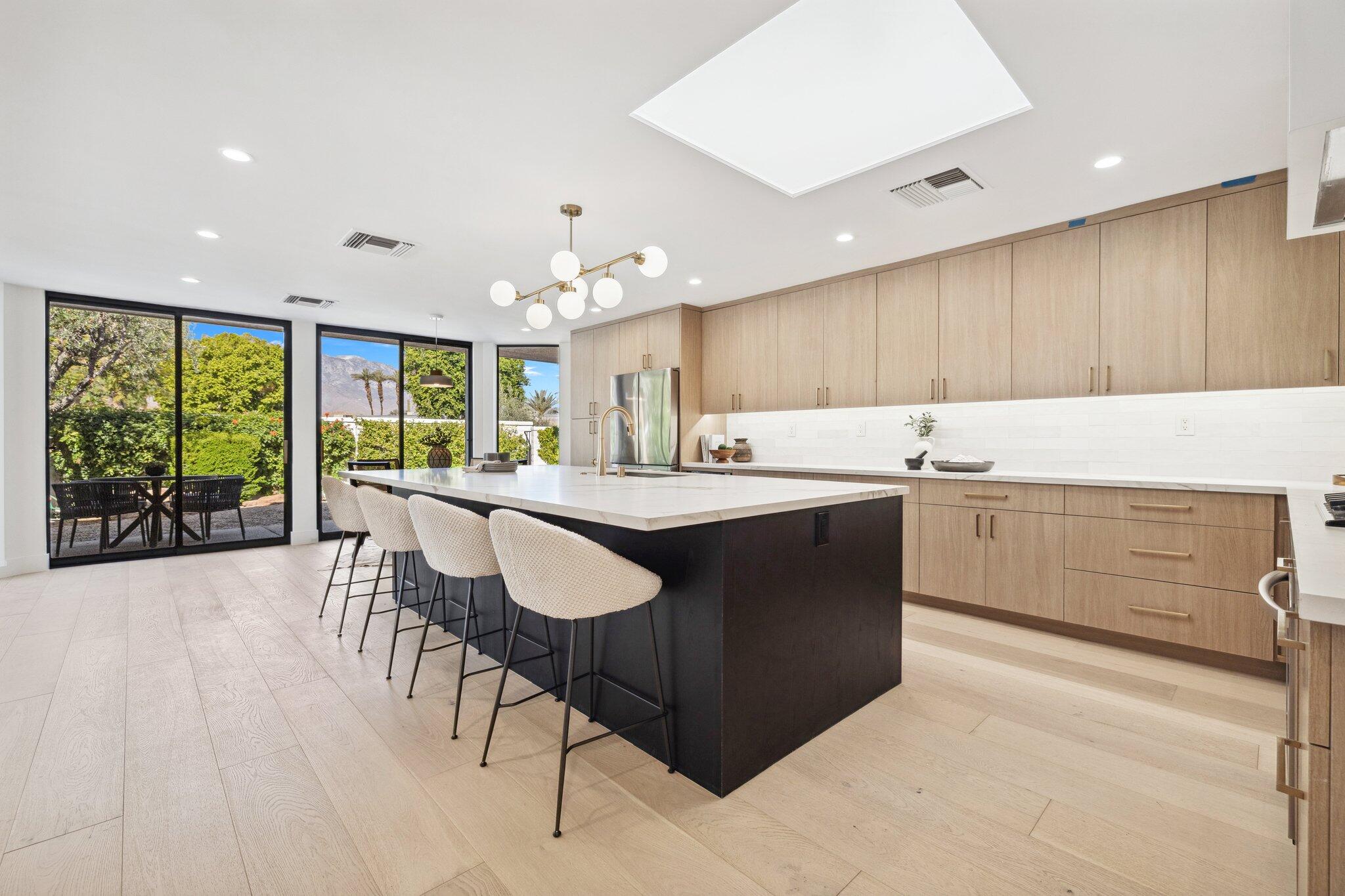 Single Family Residence, 11 Sussex ct, Rancho Mirage, CA 92270 - 1