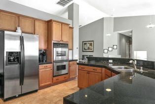 Single Family Residence, 124 Clearwater way, Rancho Mirage, CA 92270 - 10