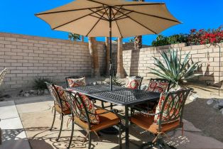 Single Family Residence, 124 Clearwater way, Rancho Mirage, CA 92270 - 32