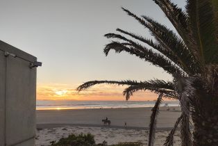 Condominium, 711 Pacific Coast hwy, Huntington Beach, CA 92648 - 32