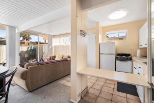 Condominium, 1111 Palm Canyon dr, Palm Springs, CA 92264 - 13