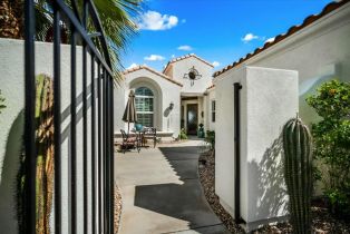 Single Family Residence, 82 Via Las Flores, Rancho Mirage, CA 92270 - 8