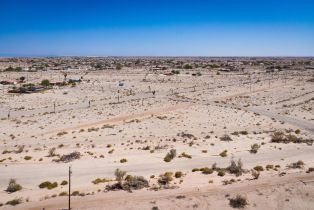 , 1404 Beach Club dr, Thermal, CA 92274 - 9